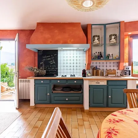 Au Petit Bonheur Holiday home *